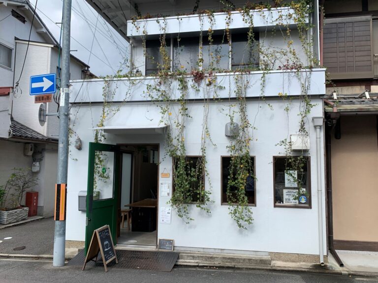 本場の味で幸せなひと時を　｢Manaia Coffee&Things｣
