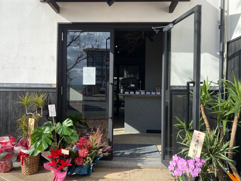 賀茂川北大路橋にオープンした珈琲屋さん特集